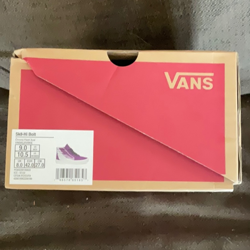 Vans 9.0 - Picture 3 of 4